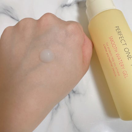 パーフェクトワンフォーカス スムースウォータリージェル/PERFECT ONE FOCUS/オールインワン化粧品を使ったクチコミ(2枚目)