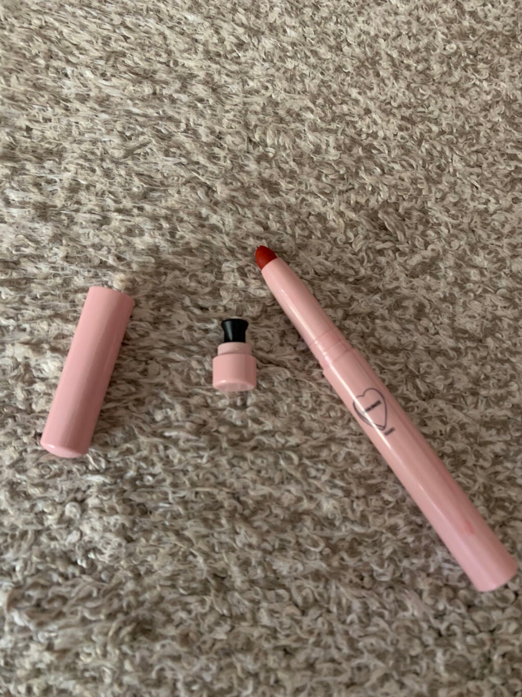 マットリップクレヨン/WHOMEE/口紅を使ったクチコミ(3枚目)