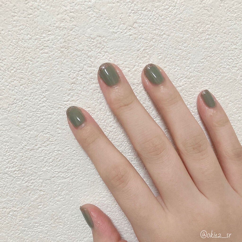 カラフルネイルズ/キャンメイク/マニキュアを使ったクチコミ(4枚目)