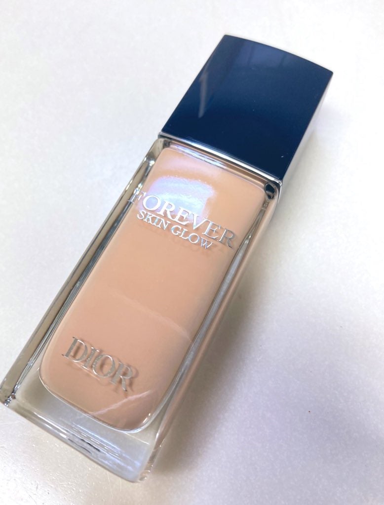 ディオールスキン フォーエヴァー フルイド グロウ/Dior/リキッドファンデーションを使ったクチコミ(1枚目)