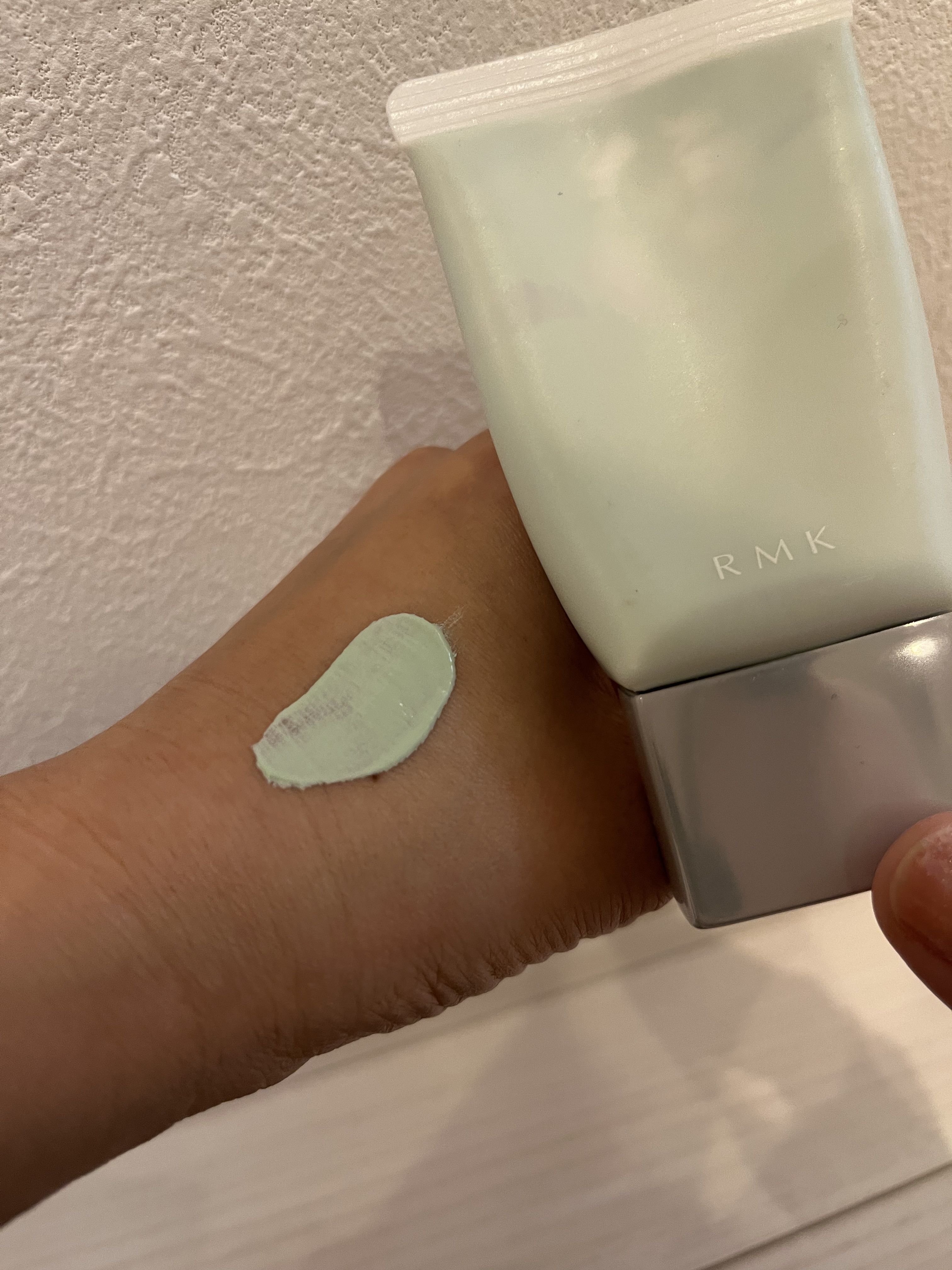 ベーシック コントロールカラー N/RMK/化粧下地を使ったクチコミ（3枚目）