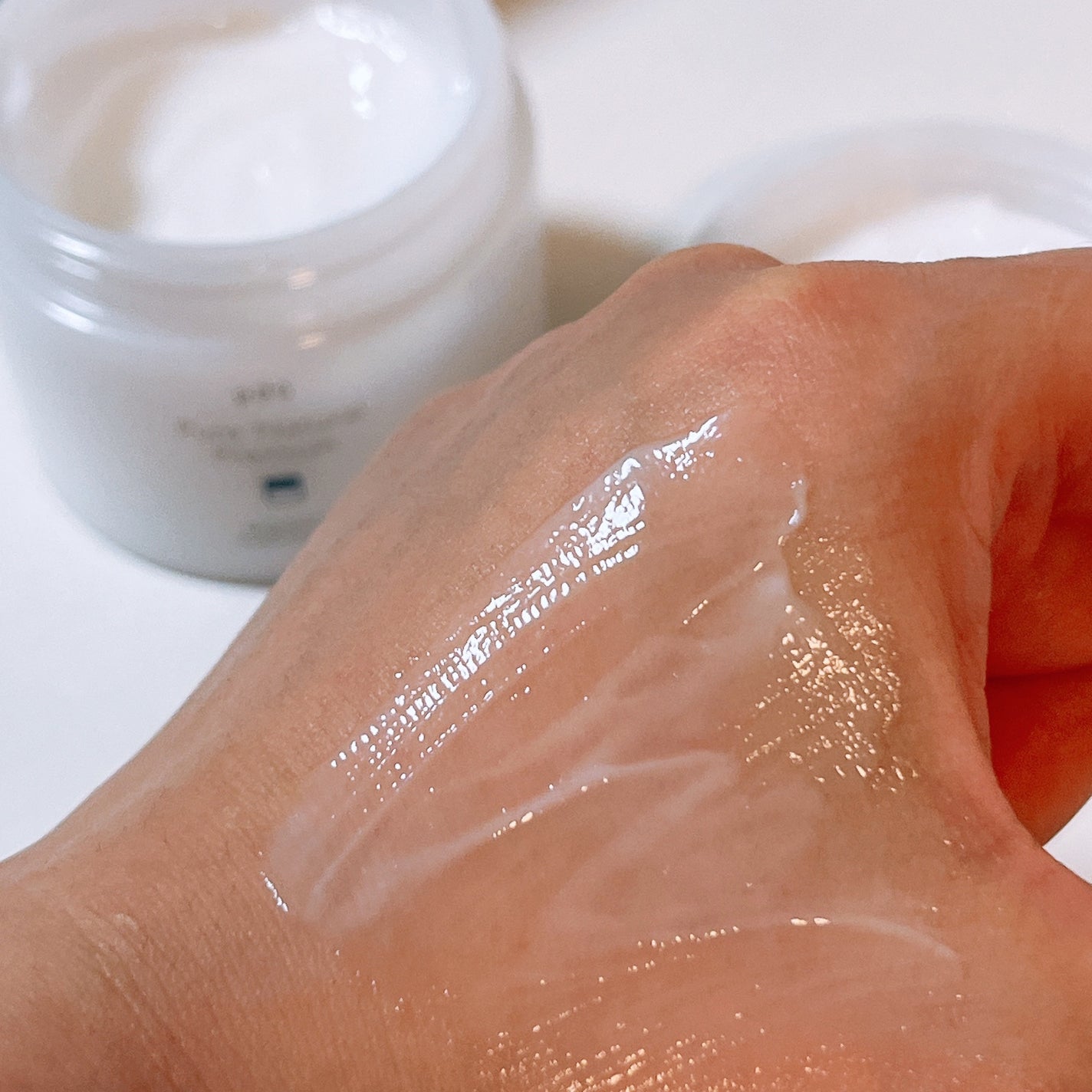 ピュア ナチュラル プレミアム ブライトニング エッセンスローション /pdc/オールインワン化粧品を使ったクチコミ(5枚目)