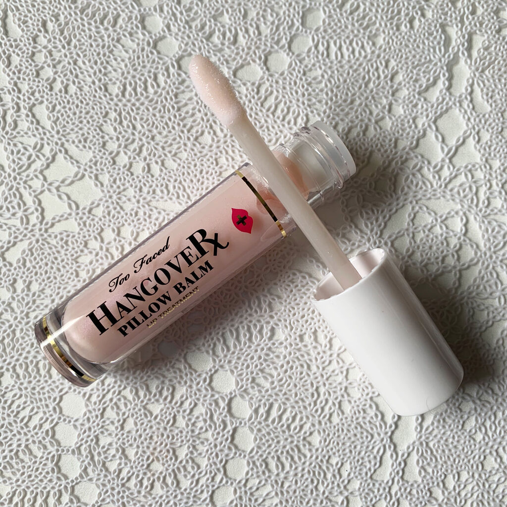 ～トゥー フェイスド ハングオーバー～ ピロー バーム リップ トリートメント/Too Faced/リップ美容液を使ったクチコミ（2枚目）