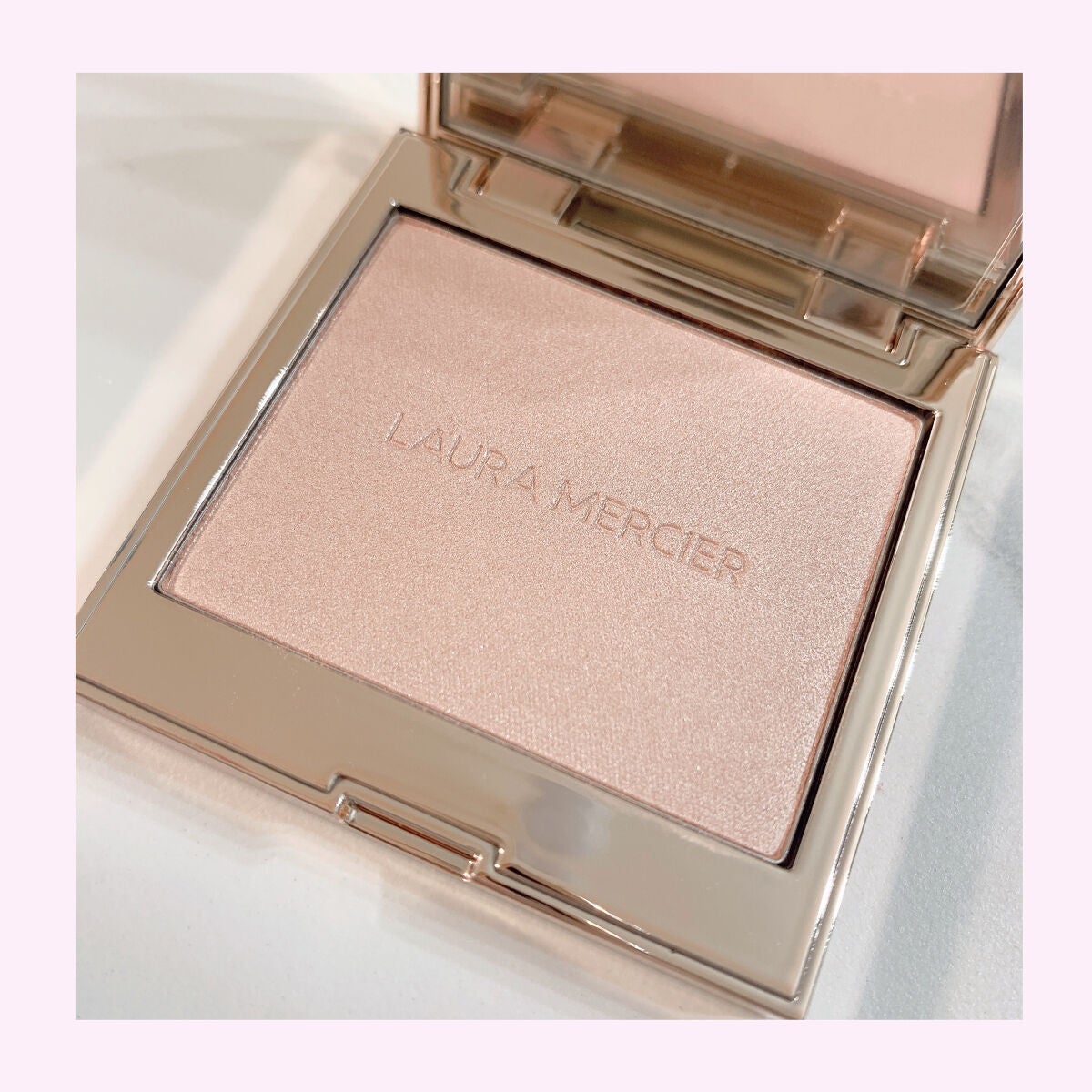 ローズグロウ イルミネーター /ローラ メルシエ/プレストパウダーを使ったクチコミ(3枚目)