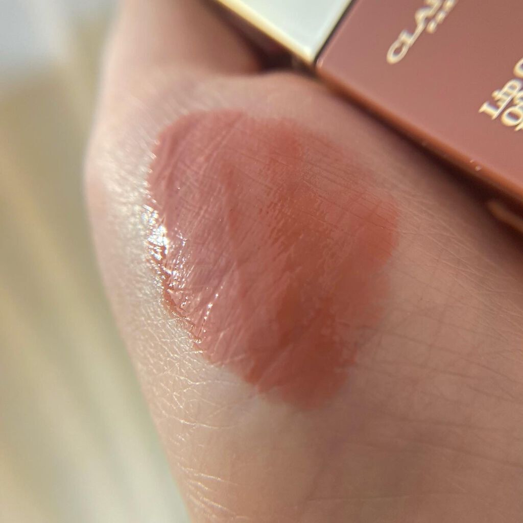 コンフォート リップオイル インテンス 09 ウォームローズ(限定カラー)/CLARINS/リップグロスを使ったクチコミ（2枚目）