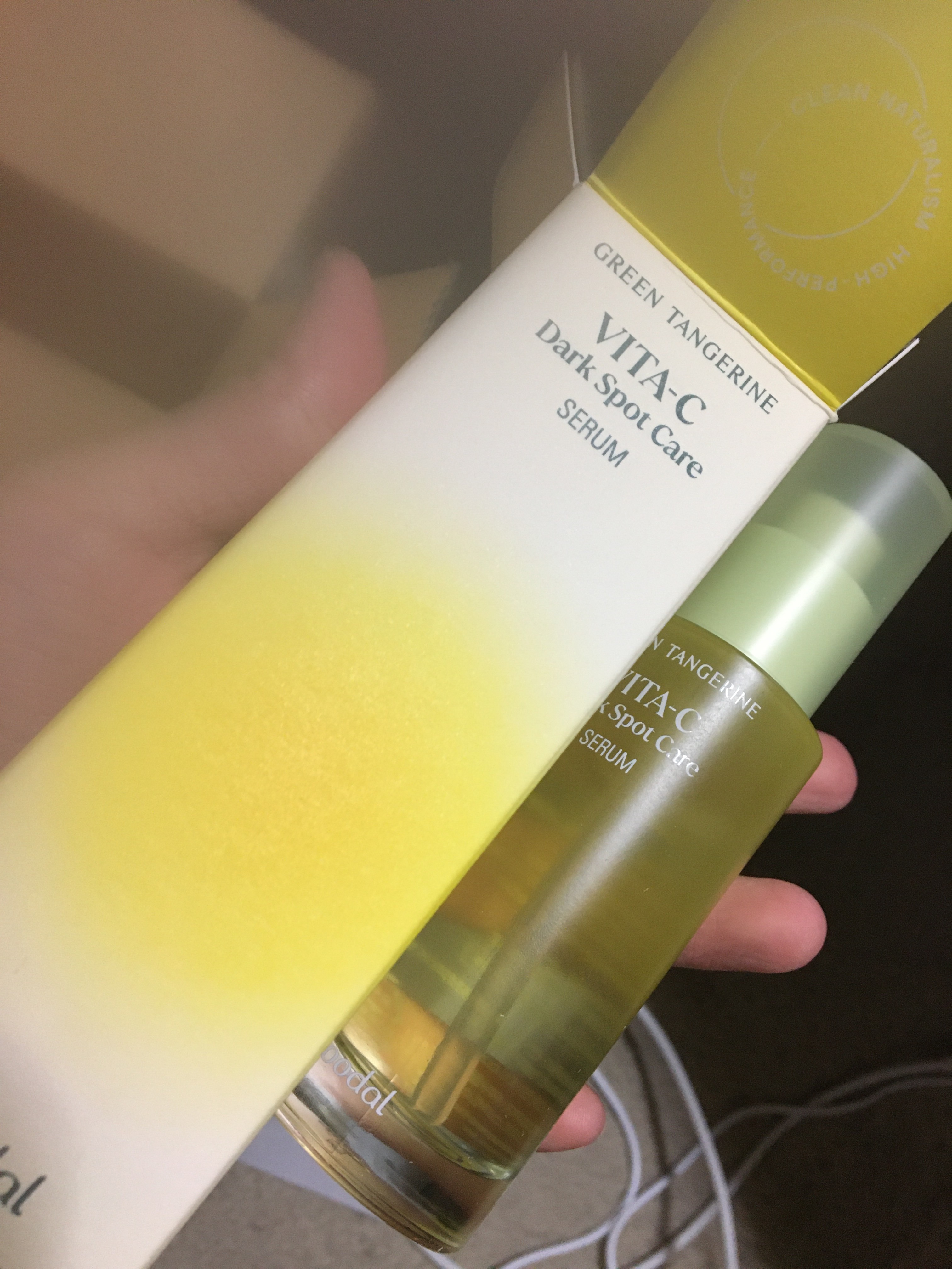 グリーンタンジェリン ビタC ダークスポットケアセラム/goodal/美容液を使ったクチコミ（1枚目）