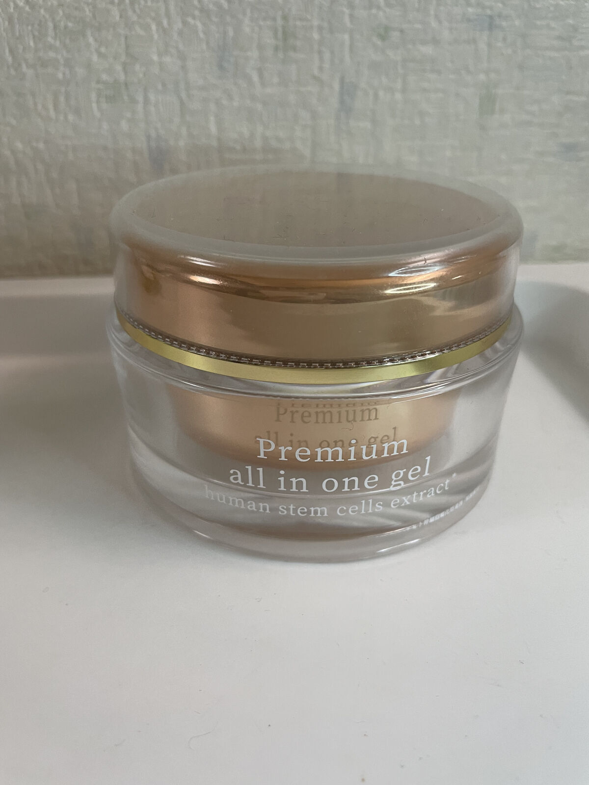 ヒト幹細胞 プレミアム オールインワンゲル｜AMIの効果に関する