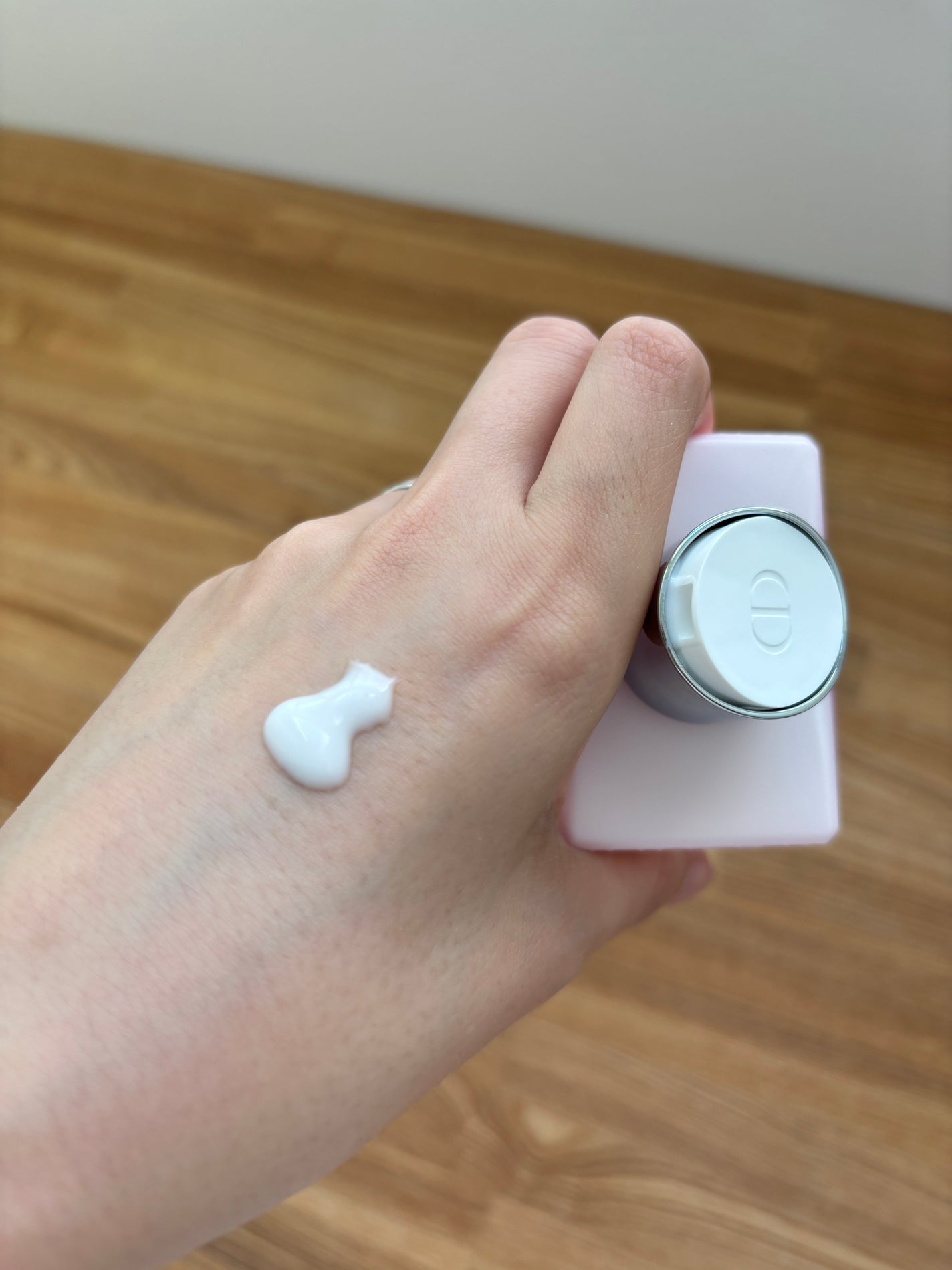 ミス ディオール ボディ ミルク/Dior/ボディミルクを使ったクチコミ(3枚目)