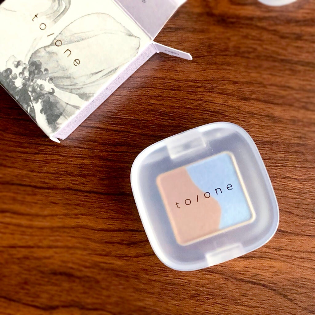 ペタル フロート アイシャドウ/to/one/アイシャドウパレットを使ったクチコミ(1枚目)