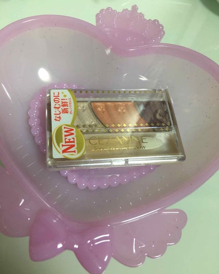 トーンアップアイシャドウ/CEZANNE/アイシャドウパレットを使ったクチコミ(1枚目)