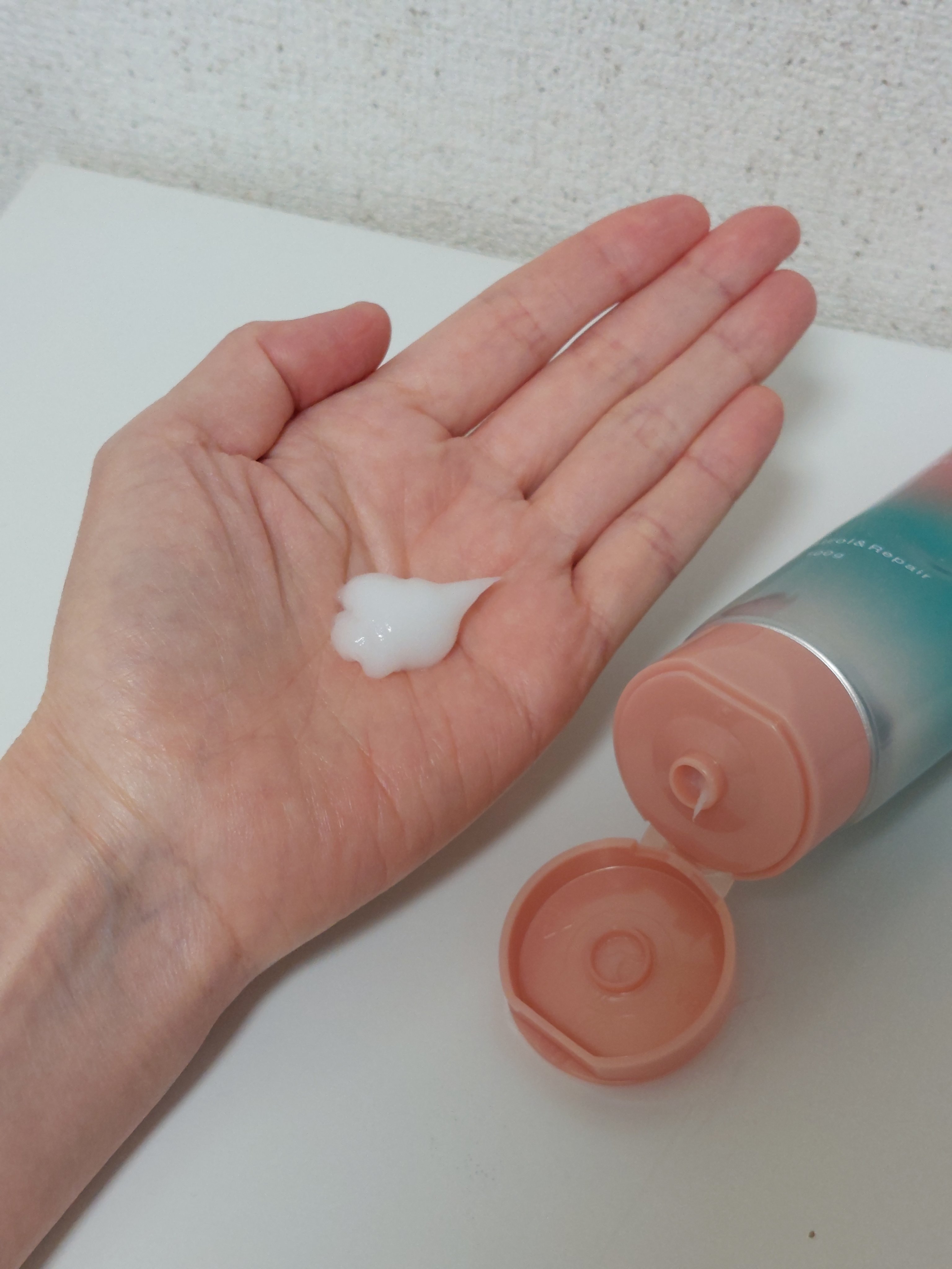 コントロールプロテイン ヘアマスク/ulumee/ヘアマスク・ヘアパックを使ったクチコミ（3枚目）