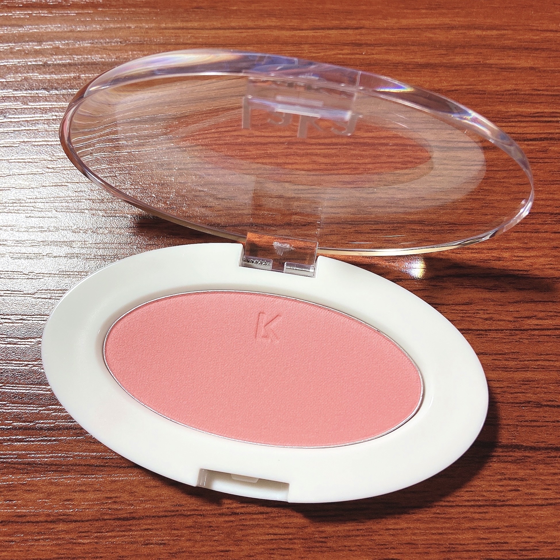 ラブシルクブラッシュ 701 ハリコ/Laka/パウダーチークを使ったクチコミ（2枚目）