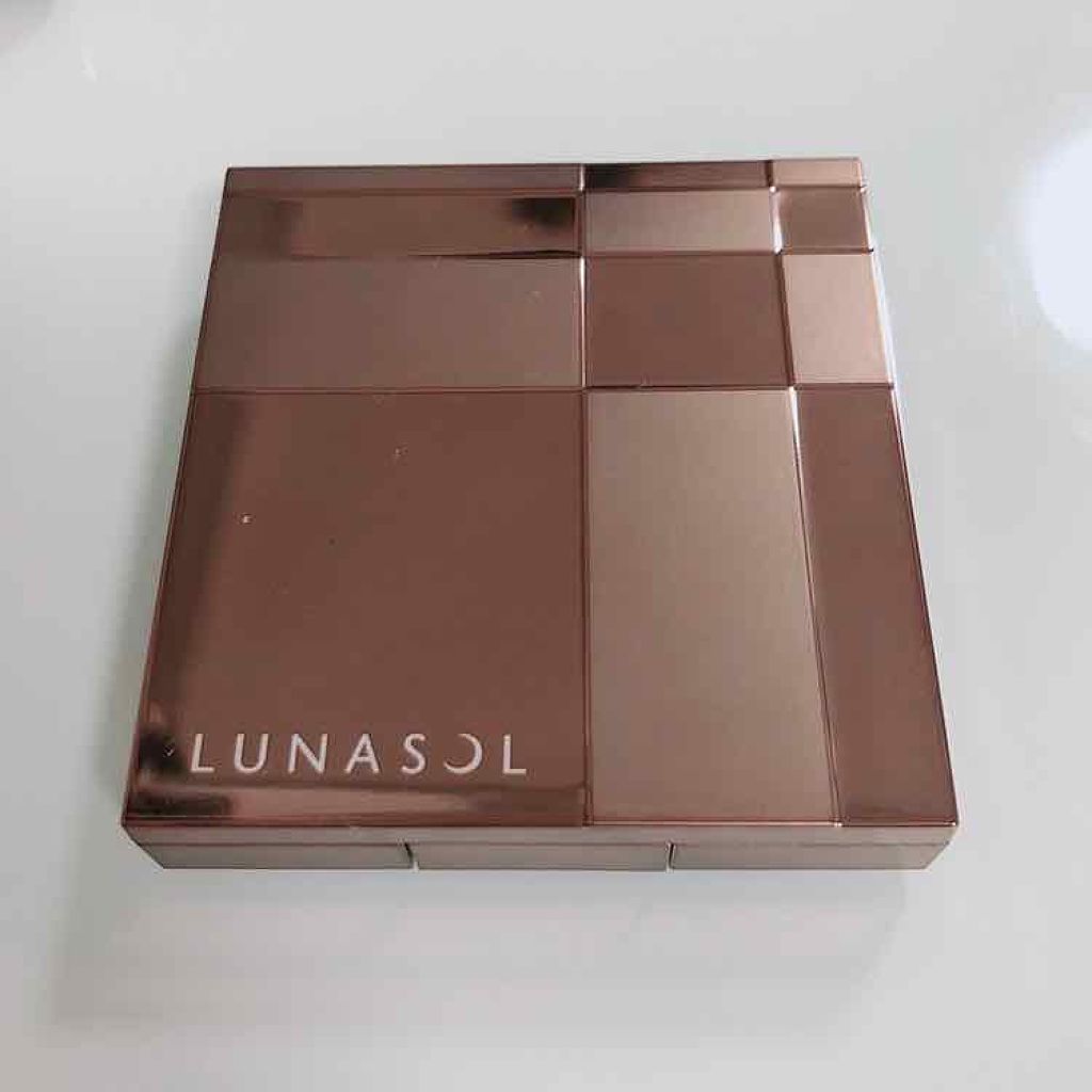 カラーリングシアーチークス（グロウ）/LUNASOL/パウダーチークを使ったクチコミ（1枚目）