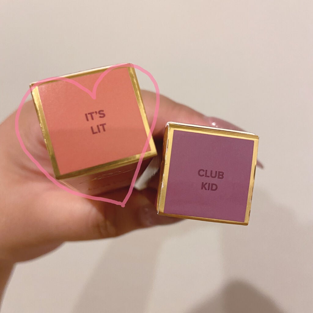 クリスタルホイップス ロングウェアリング シマ—リング アイシャドウ/Too Faced/リキッドアイシャドウを使ったクチコミ(3枚目)