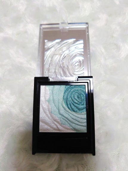 アイシーローズシャドウ/KATE/アイシャドウパレットを使ったクチコミ(2枚目)