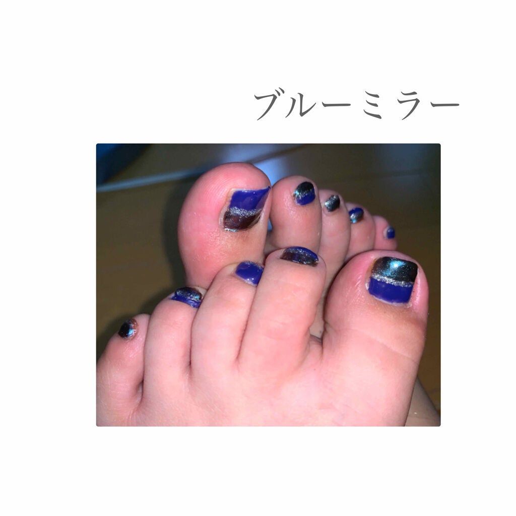 かなみんのネイル日記💅 on LIPS 「ブルーミラーフットネイル!お見苦しい写真ですみません😥😥😥夏は..」(1枚目)