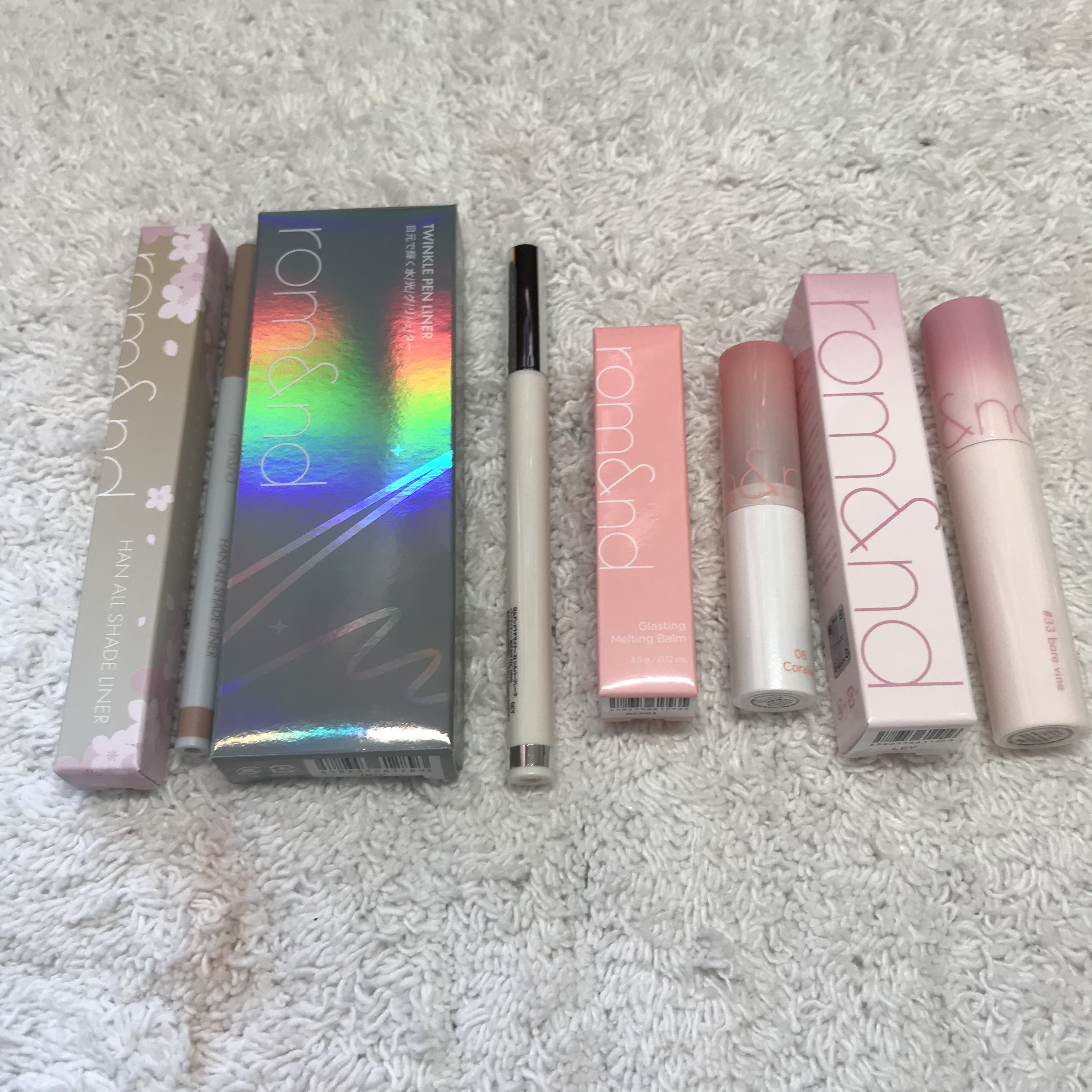 グラスティングメルティングバーム/rom&nd/リップバームを使ったクチコミ（3枚目）