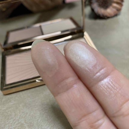 Charlotte Tilbury フィルムスター ブロンズ&グロウのクチコミ「BRONZE&GLOW
✔ Charlotte Tilbury
Mini Fil.....」(3枚目)