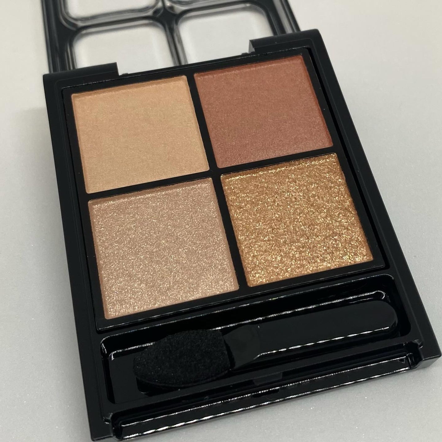 ケイト ポッピングシルエットシャドウ/KATE/アイシャドウパレットを使ったクチコミ(4枚目)