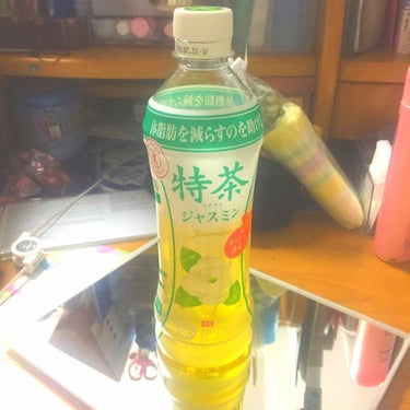 はたはた on LIPS 「特茶のジャスミン。。。飲んでみたんですけど、一番最初に飲んで思..」（1枚目）