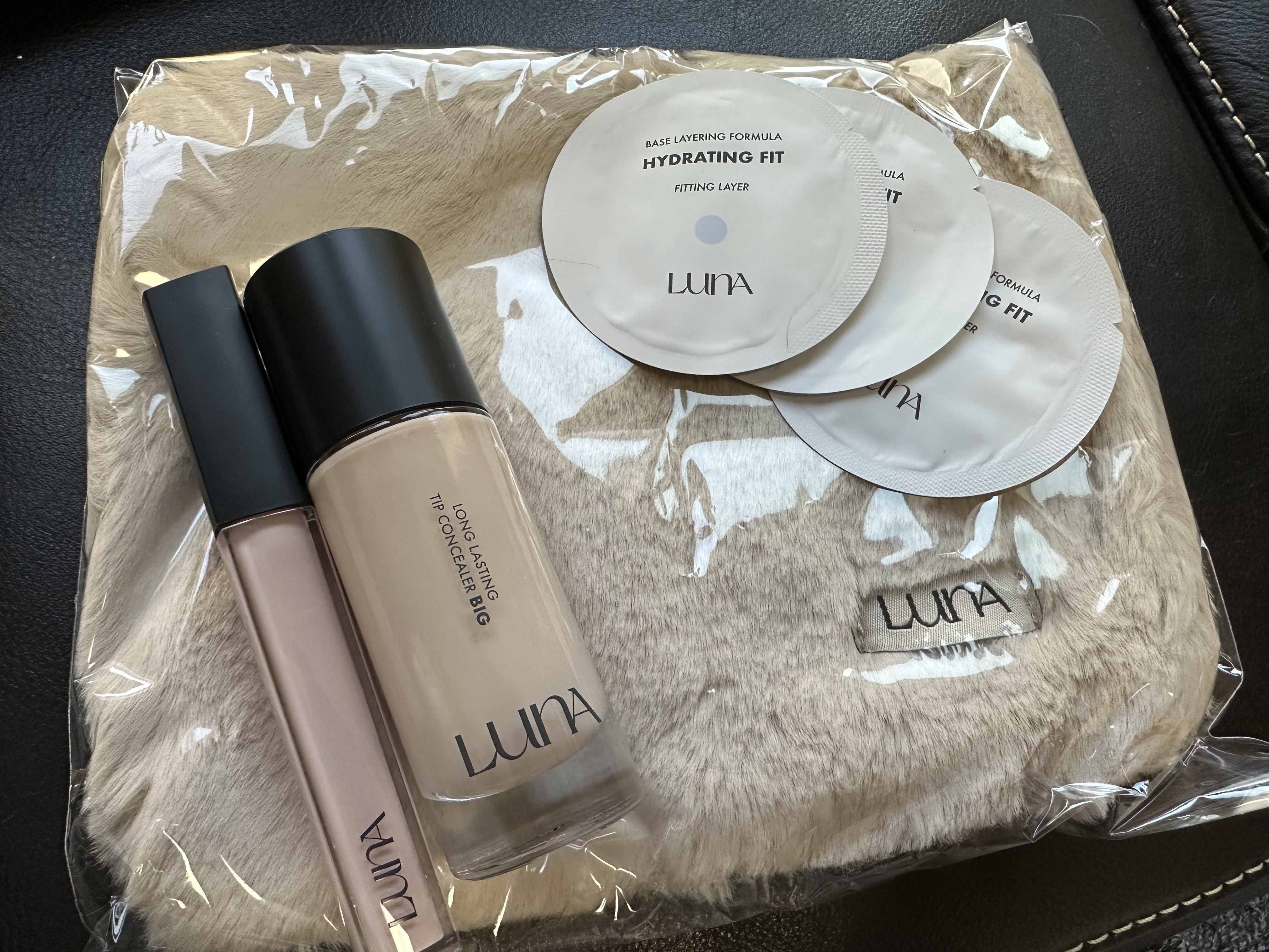 ロングラスティング マイルドコンシーラー/LUNA/リキッドコンシーラーを使ったクチコミ（1枚目）