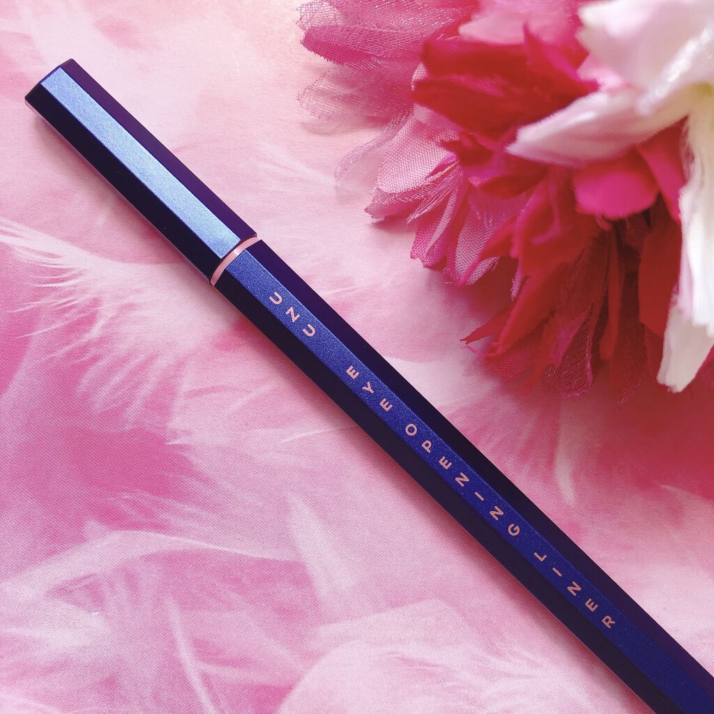 EYE OPENING LINER/UZU BY FLOWFUSHI/リキッドアイライナーを使ったクチコミ（1枚目）