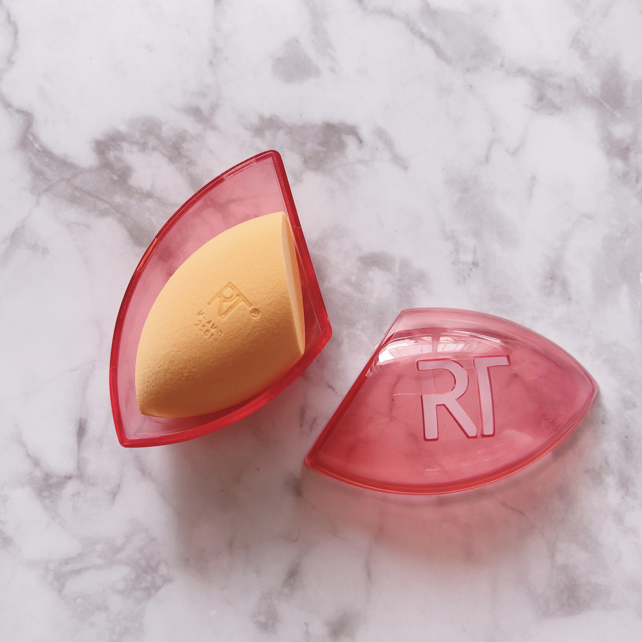 Miracle Complexion Sponge/Real Techniques/パフ・スポンジを使ったクチコミ（3枚目）