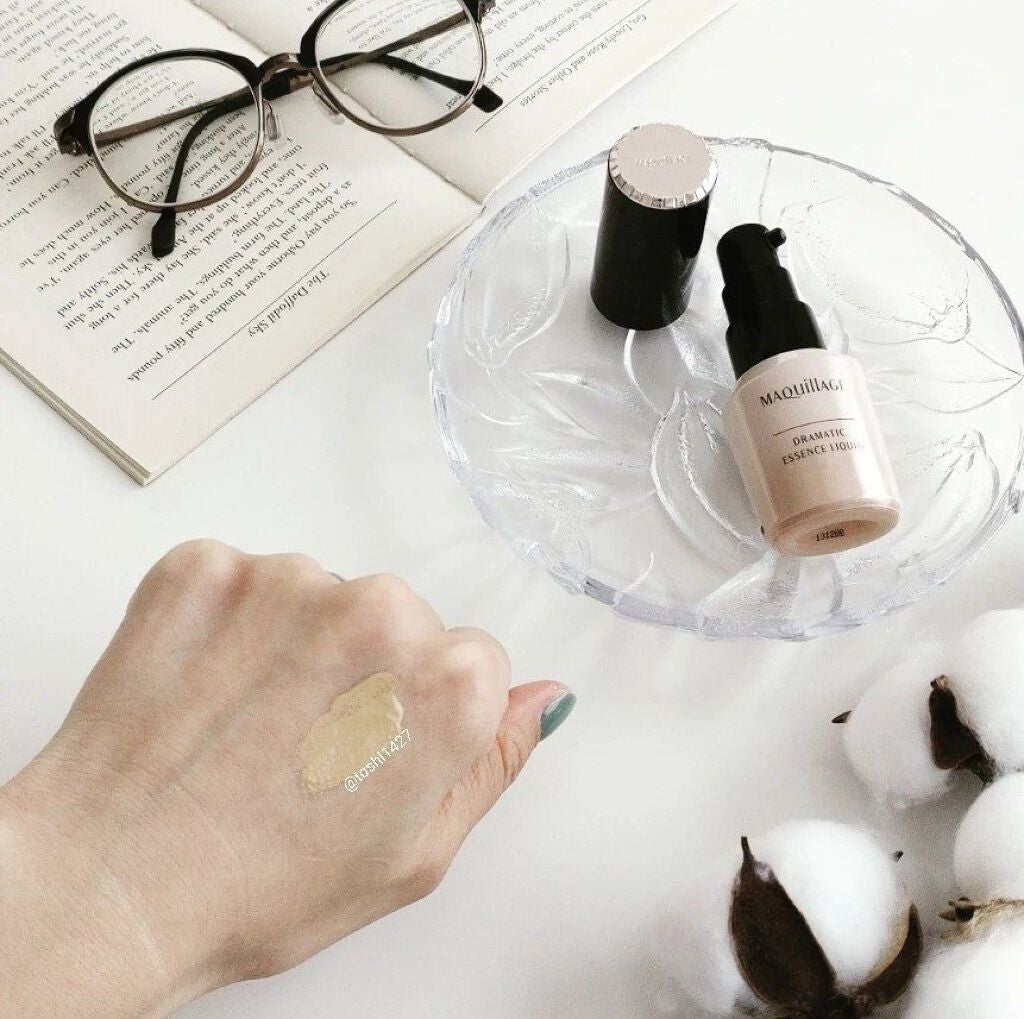 ドラマティックエッセンスリキッド/マキアージュ/リキッドファンデーションを使ったクチコミ(4枚目)