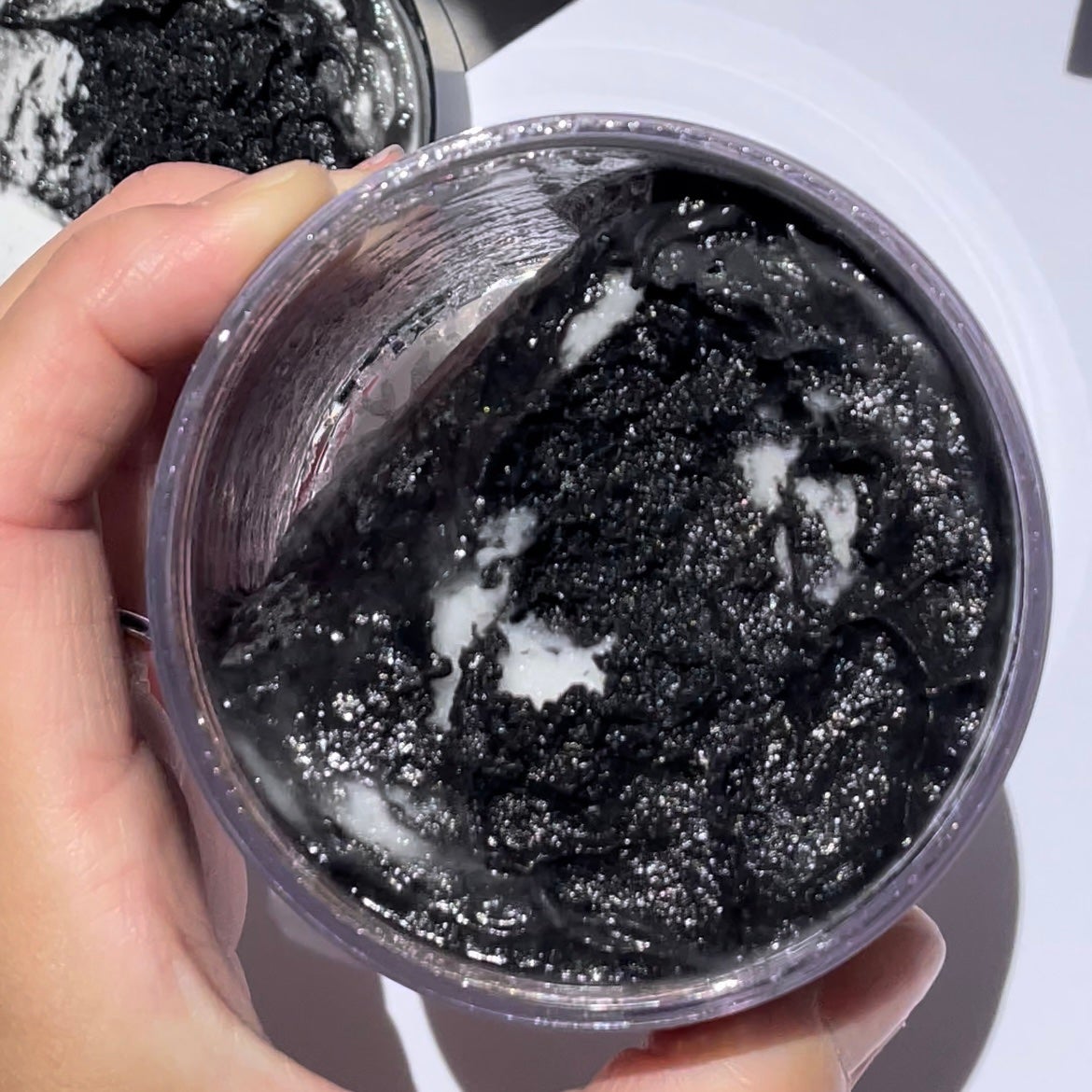 ソルシアボディスクラブ/fonskin/ボディスクラブを使ったクチコミ(3枚目)