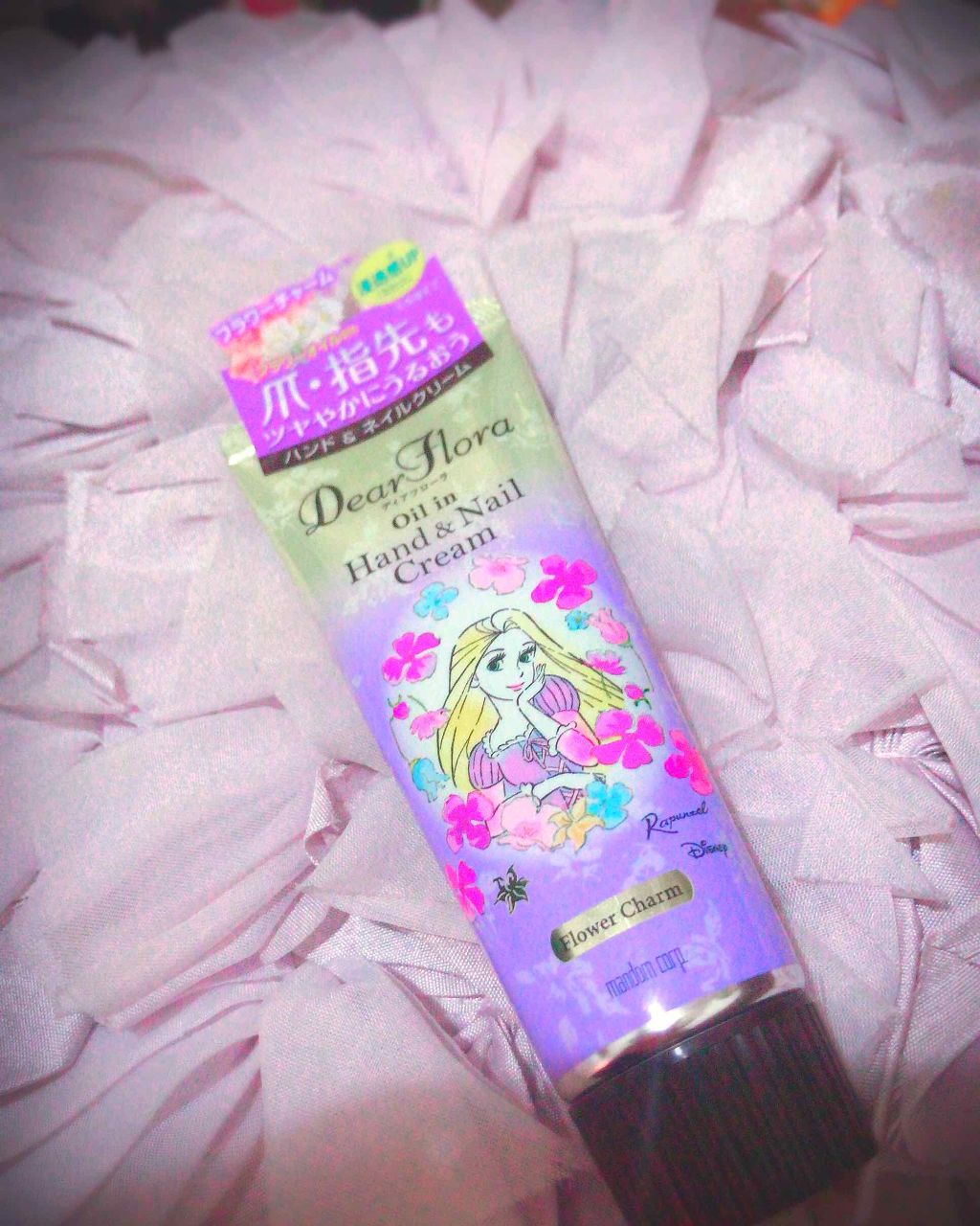 ディアフローラ オイルイン ハンド＆ネイルクリーム フラワーチャーム/マンダム/ハンドクリームを使ったクチコミ（1枚目）