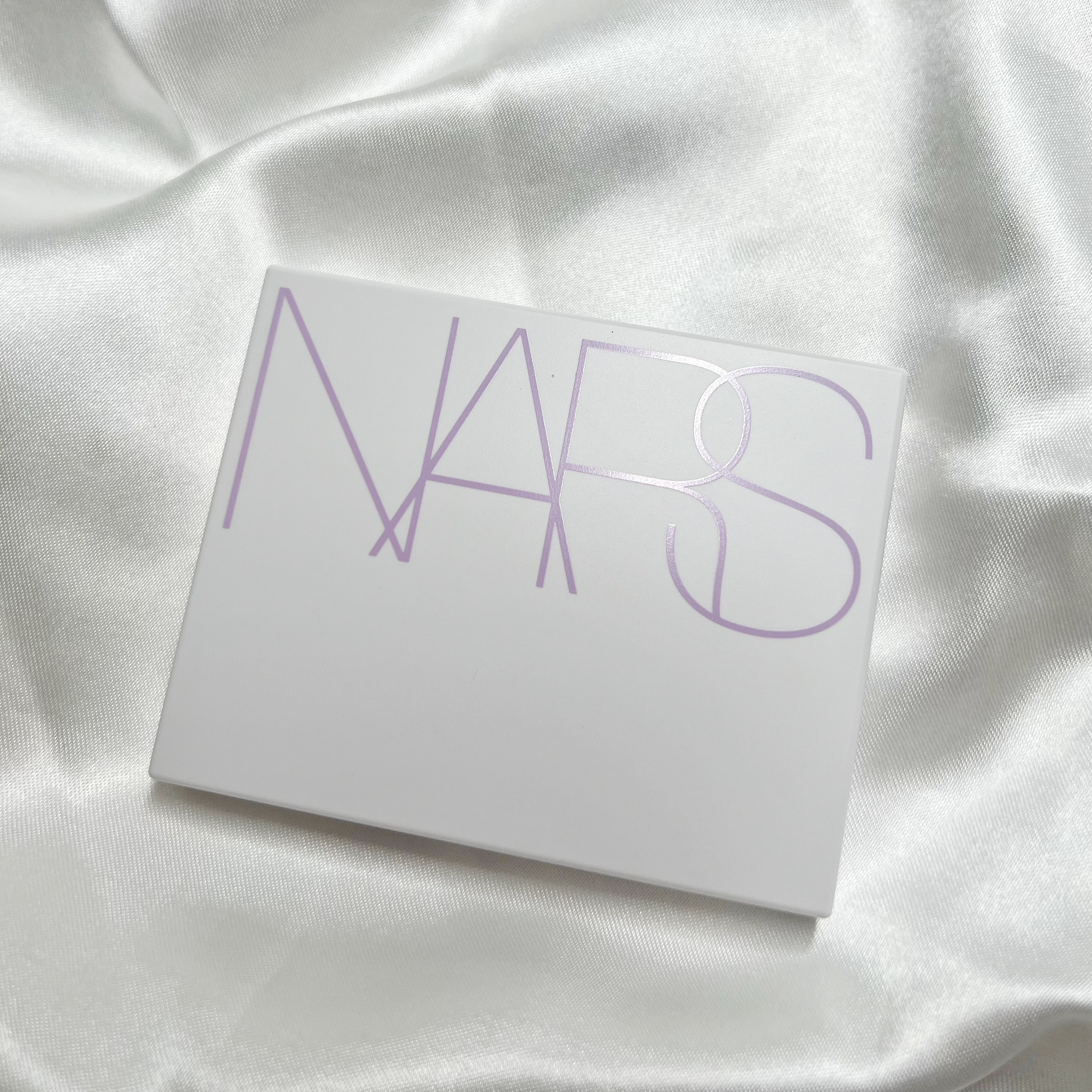 ライトリフレクティング クワッドアイシャドー/NARS/アイシャドウパレットを使ったクチコミ（2枚目）