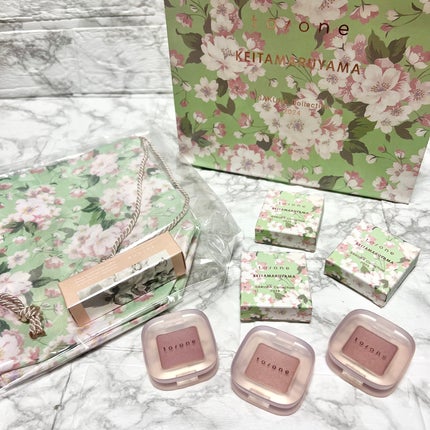 ペタル フロート アイシャドウ/to/one/アイシャドウパレットを使ったクチコミ(1枚目)