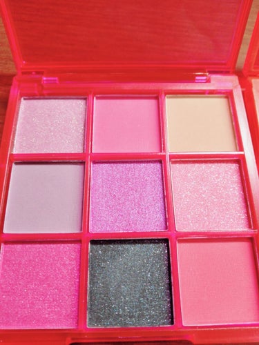 UR GLAM　BLOOMING EYE COLOR PALETTE/U R GLAM/アイシャドウパレットを使ったクチコミ（2枚目）