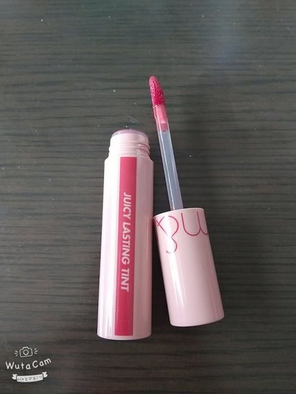 ジューシーラスティングティント/rom&nd/リップティントを使ったクチコミ(2枚目)