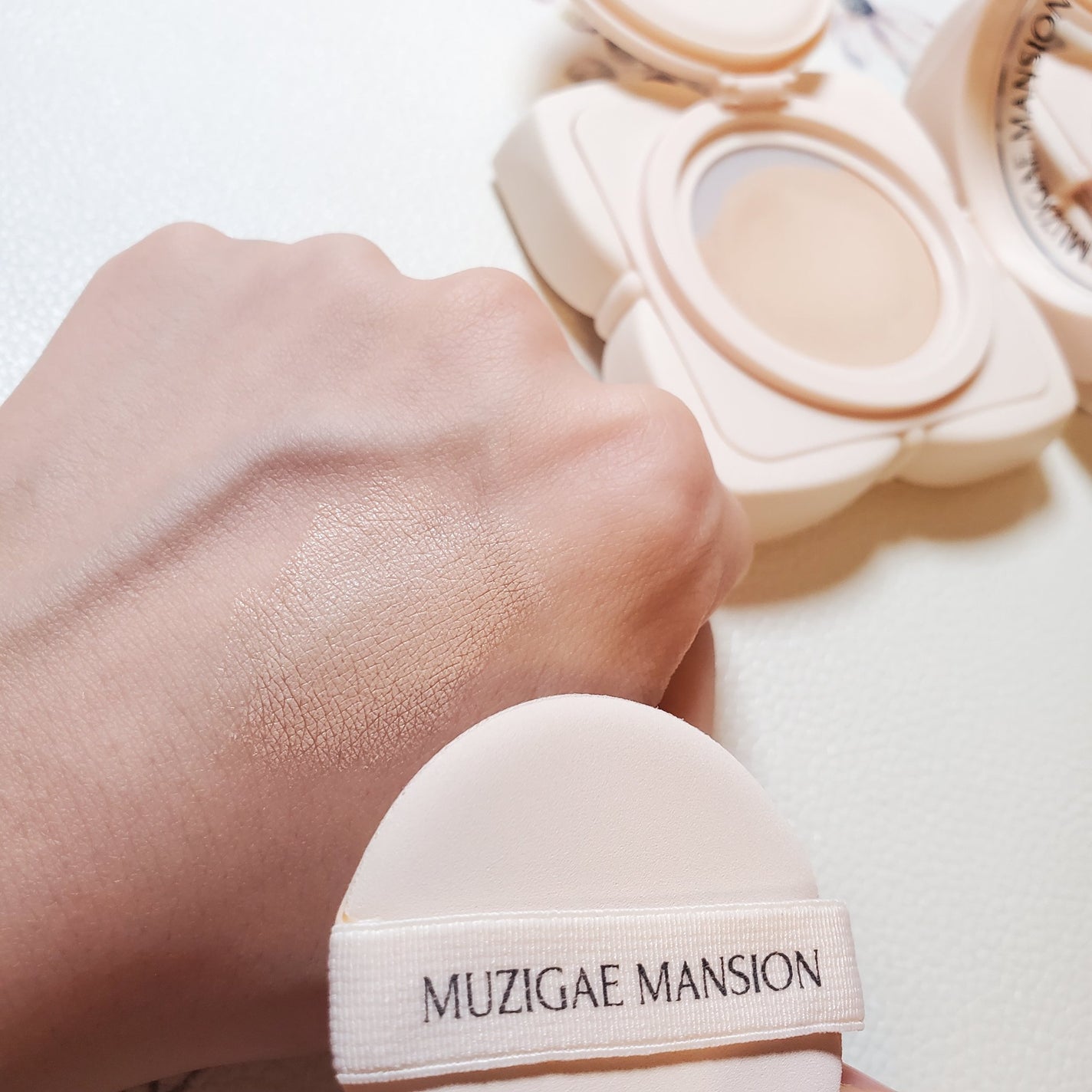スリックウォータークッション/MUZIGAE MANSION/クッションファンデーションを使ったクチコミ(4枚目)