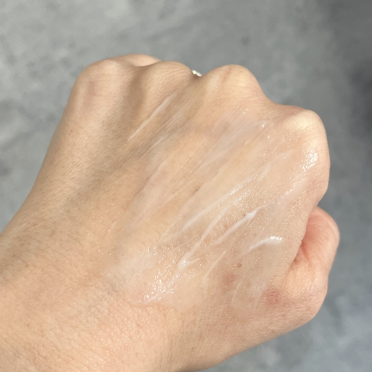 DMT リゼン クリーム/PHYSIOGEL/フェイスクリームを使ったクチコミ(4枚目)