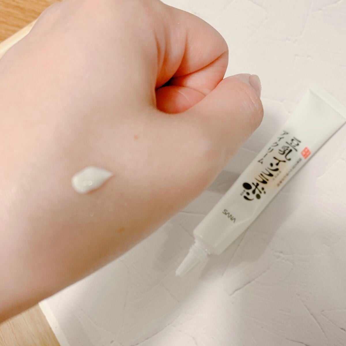 目元ふっくらクリーム NC/なめらか本舗/アイケア・アイクリームを使ったクチコミ(5枚目)