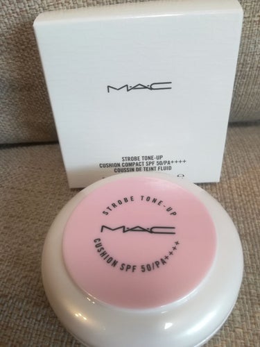 M・A・C ストロボ トーンアップ クッション コンパクト SPF 50のクチコミ「皆様、おはようございます！

こちらは、

MAC ストロボトーンアップ クッション コンパク.....」（1枚目）