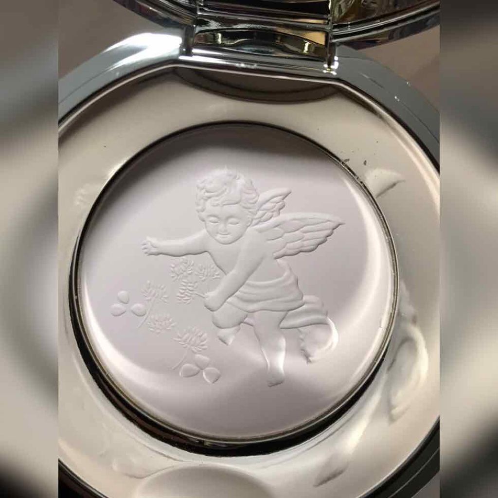 フェースアップパウダー<ミラノコレクション2018>/ミラノコレクション/プレストパウダーを使ったクチコミ(2枚目)