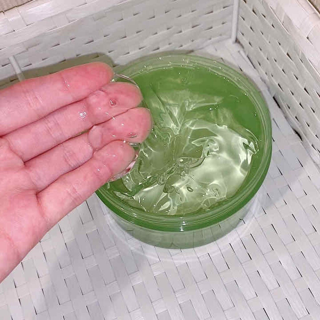 マイルド&モイスチャーアロエジェル/ネイチャーリパブリック/ボディローションを使ったクチコミ(3枚目)