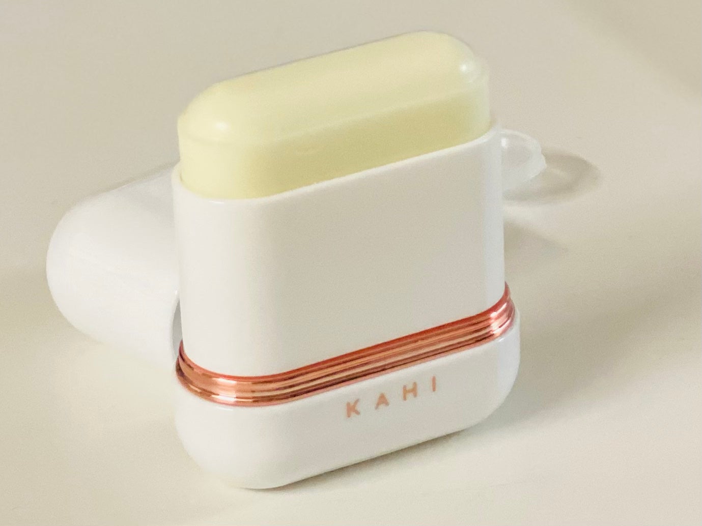 エアリーフィットサンスティック/KAHI/日焼け止めスティックを使ったクチコミ(4枚目)