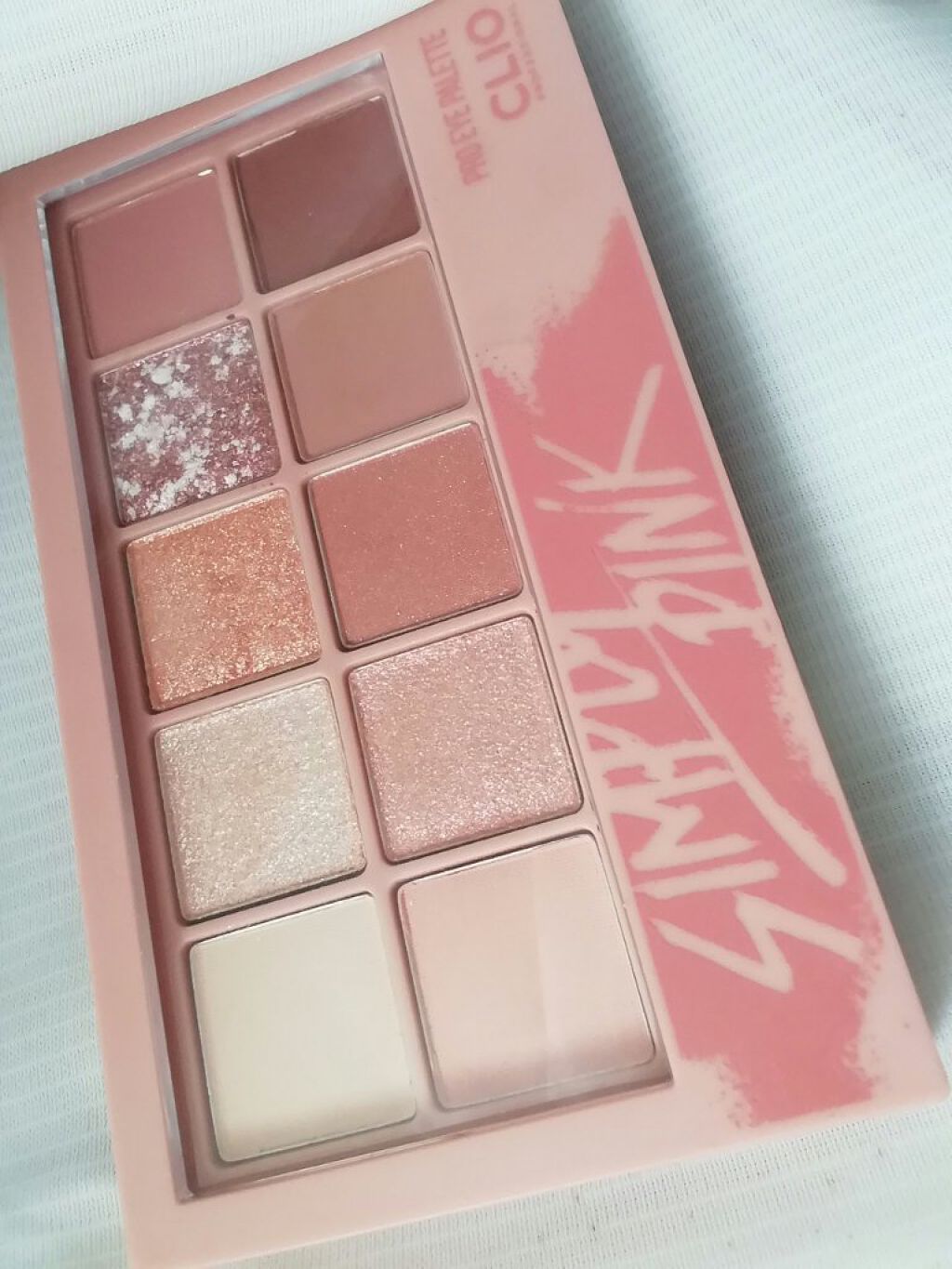 ベターザンアイズ/rom&nd/アイシャドウパレットを使ったクチコミ（1枚目）