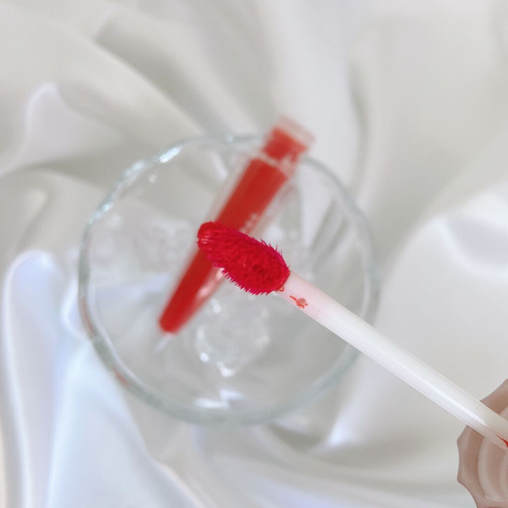 ウォーターアンブレラティント リップ 04/SUMMER CORAL サマーコーラル/FAUX PAS PARIS/リップティントを使ったクチコミ（3枚目）