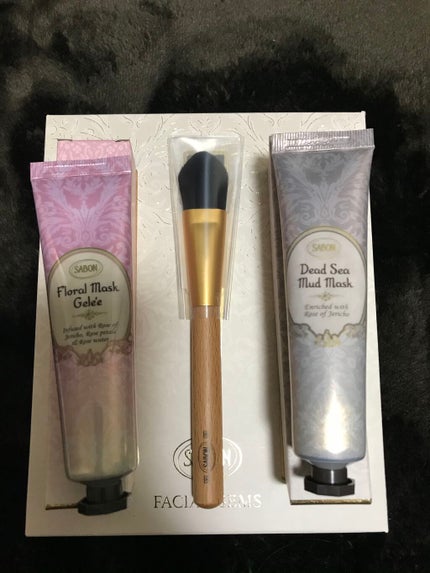 SABON フェイスマスク デュオのクチコミ「SABON フェイスマスク デュオ
フローラル ジュレマスク
デッドシーマスク
使い切り商品.....」(1枚目)