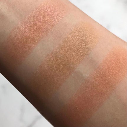 ヴァティック アイズ 11 アプリコット/Celvoke/単色アイシャドウの画像