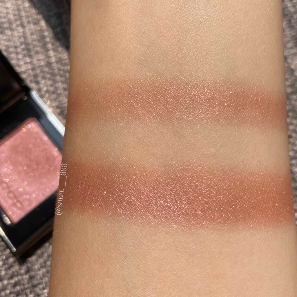 トーン タッチ アイズ/SUQQU/単色アイシャドウを使ったクチコミ（3枚目）