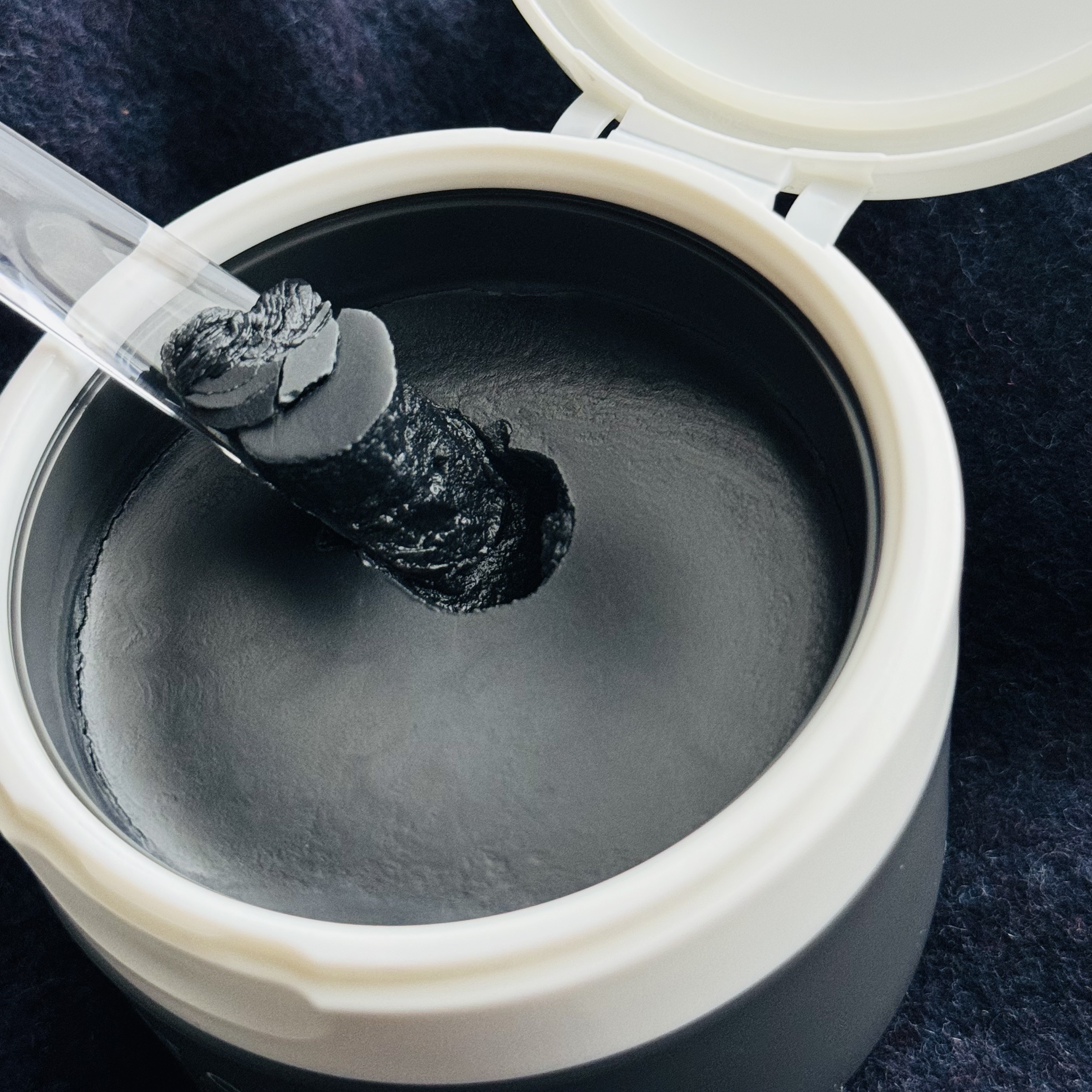 パーフェクトワンフォーカス スムースクレンジングバーム ディープブラック/PERFECT ONE  FOCUS/クレンジングバームを使ったクチコミ（2枚目）