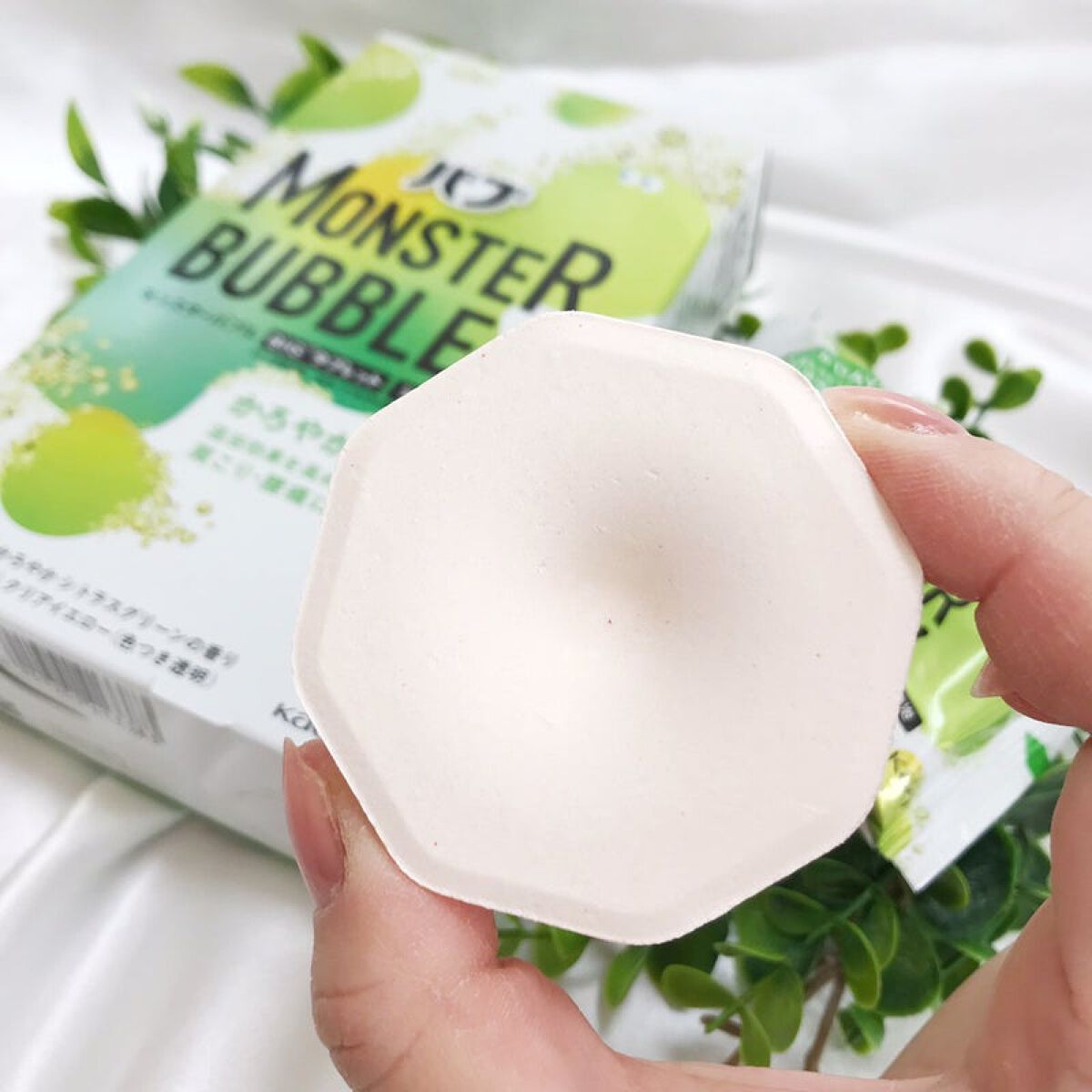  モンスターバブル かろやかDAYS /バブ/炭酸系入浴剤を使ったクチコミ（1枚目）