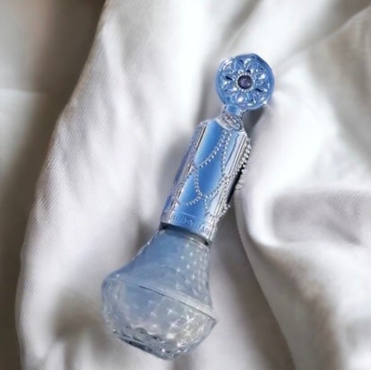 サムシングピュアブルー セント リップブーケ セラム/JILL STUART/リップ美容液を使ったクチコミ(1枚目)