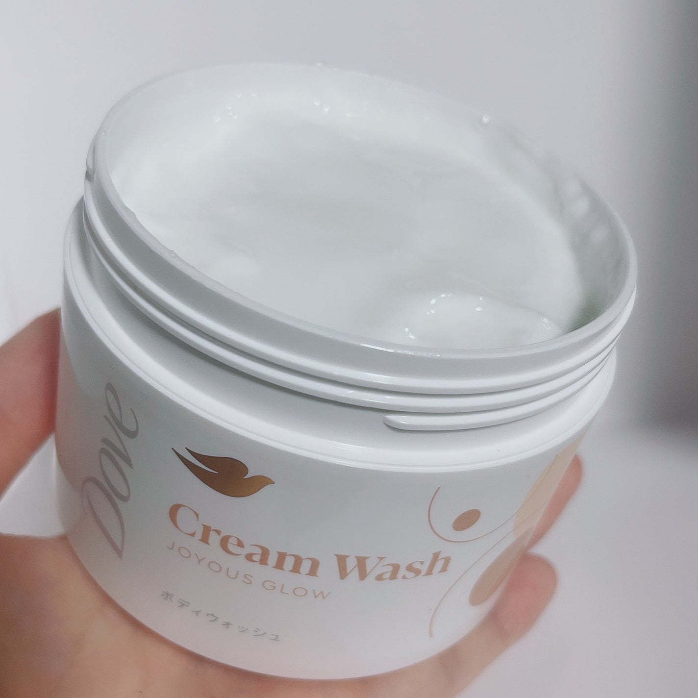 ダヴ クリームボディウォッシュ ジョイアスグロウ/ダヴ/ボディソープを使ったクチコミ(4枚目)